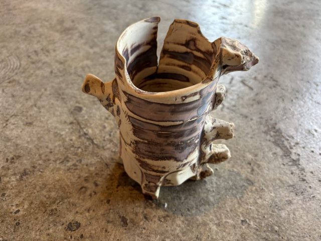 この感じの陶器⑤